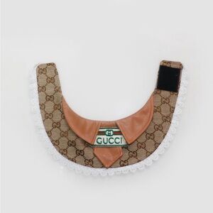 PET CLOTHES - Brown Logo Dog Collar Bib - Brown/Tan